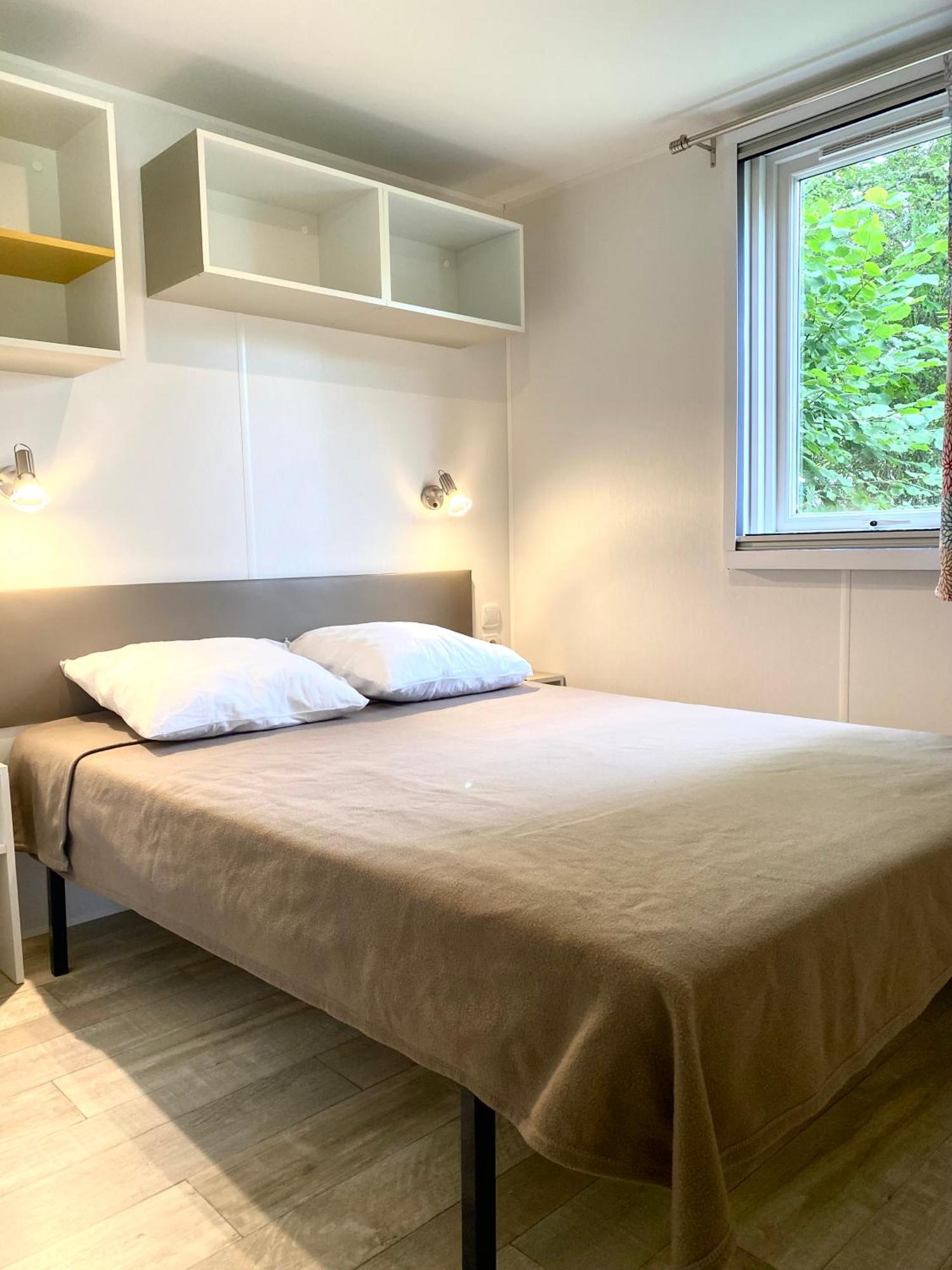 Camping La Ferme De Perdigat Limeuil Δωμάτιο φωτογραφία